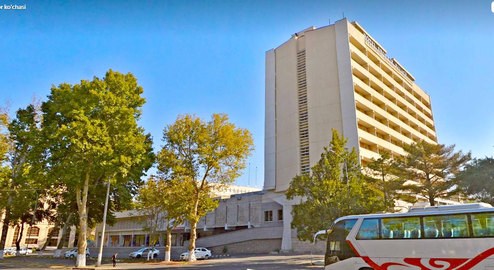 «Шодлик» меҳмонхонаси, у ҳам «Ёшлар уйи»