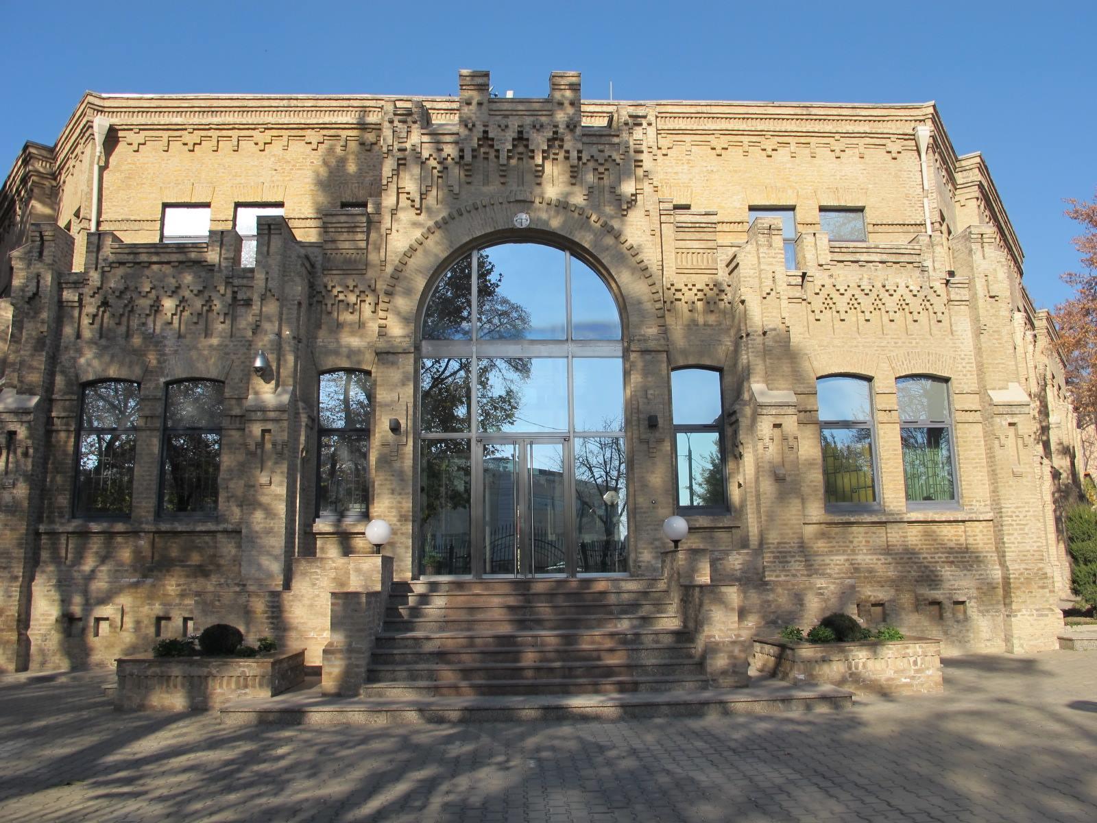 Франция элчихонаси биноси