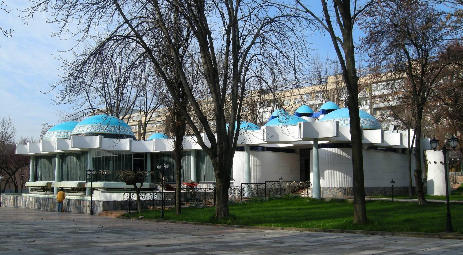 «Кўк гумбазлар» кафеси